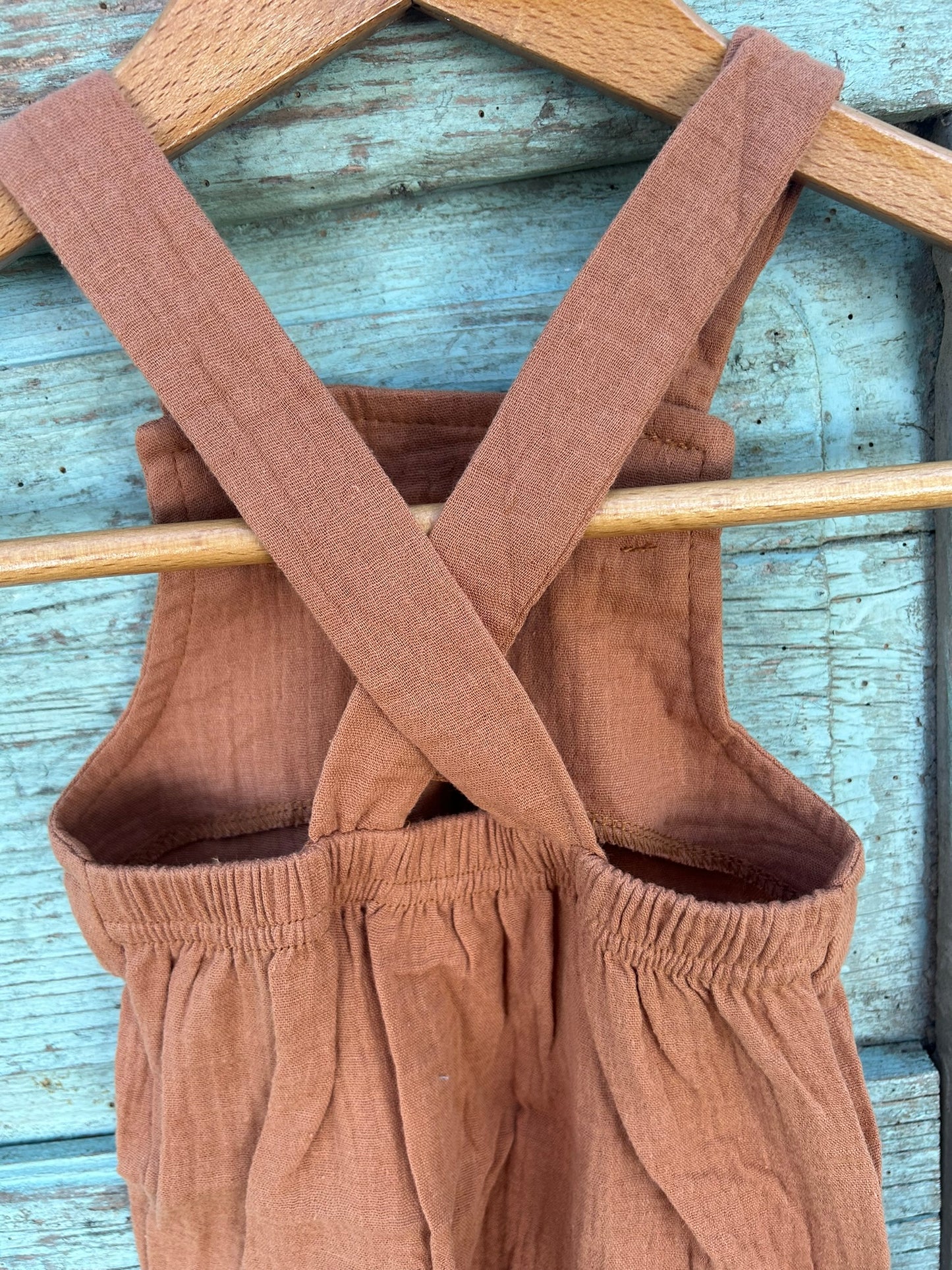 Treger jednodelni šorc braon